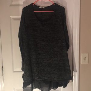 Black grey long sleeved top